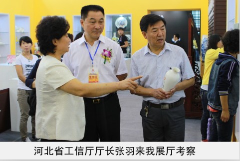线下华为经销商面临两难抉择省工信厅厅长来我厅考察